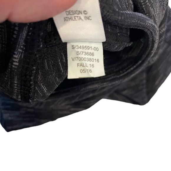 ATHLETA Metro High Waisted Dark Gray Marbled Leggings Size Small - Picture 12 of 12